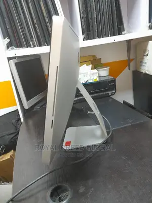 Desktop Computer Apple iMac 8GB Intel Core 2 Duo HDD+SSD 500GB