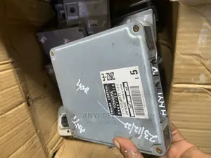Toyota Hi Ace Brain Box 2RZ