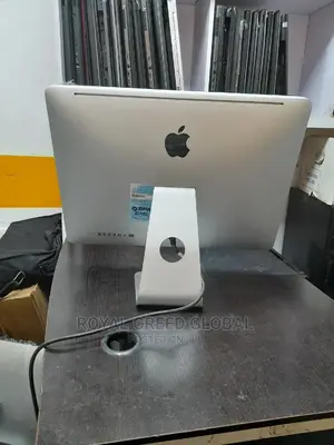 Desktop Computer Apple iMac 8GB Intel Core 2 Duo HDD+SSD 500GB