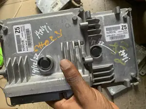 Corolla Brainbox 2016 Z5