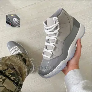 Air Jordan 11 Retro ’Cool Grey