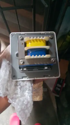 3x3 Shaver Socket