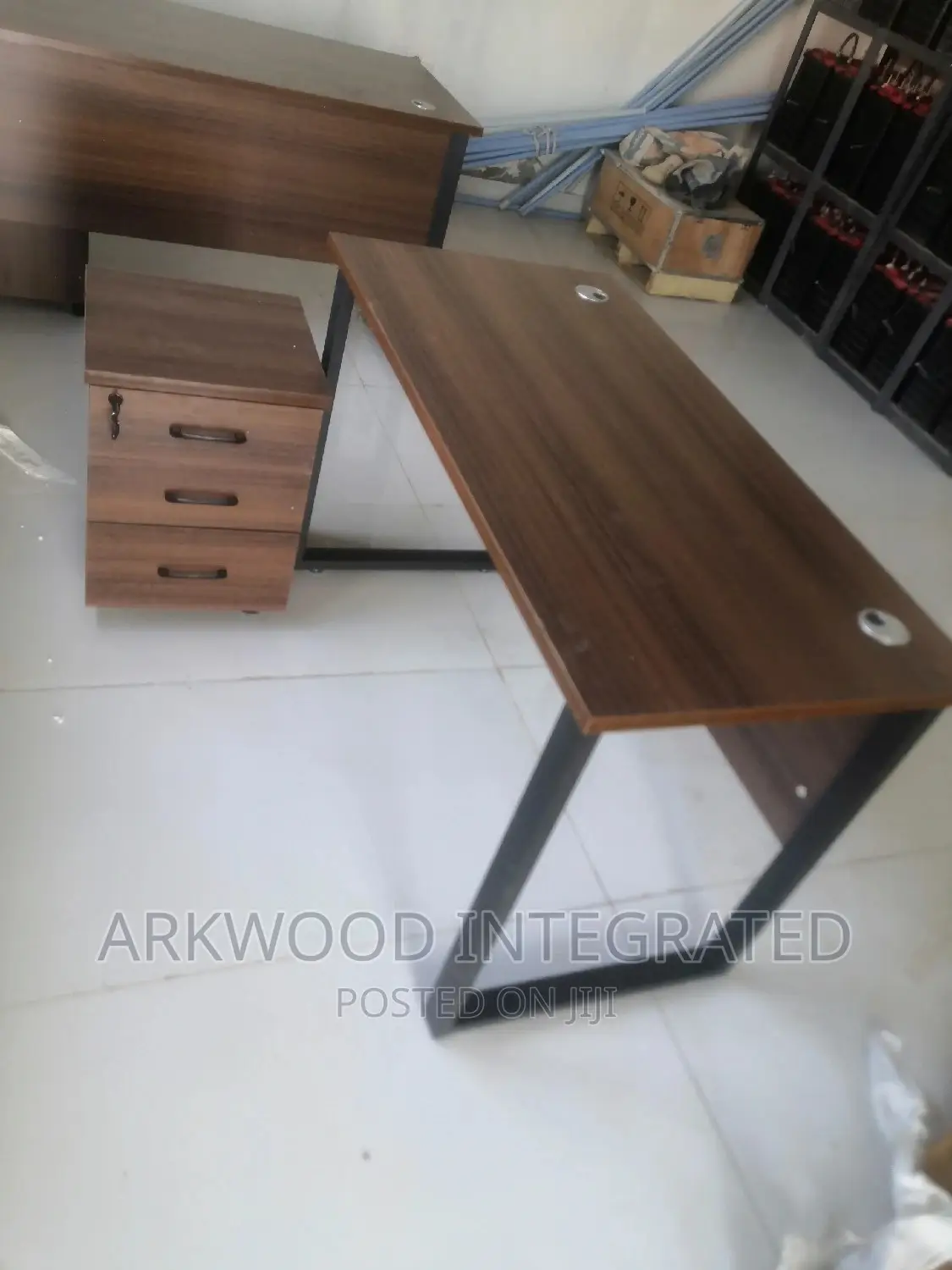 Office/Reading Table