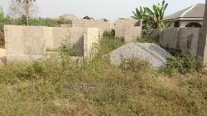 4bdrm Bungalow In Oko Afo For Sale