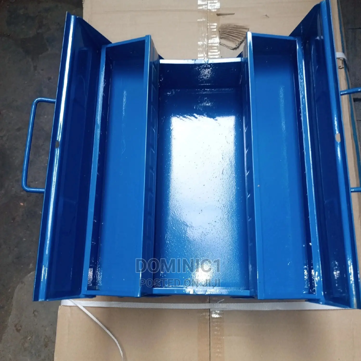 Empty Tools Box