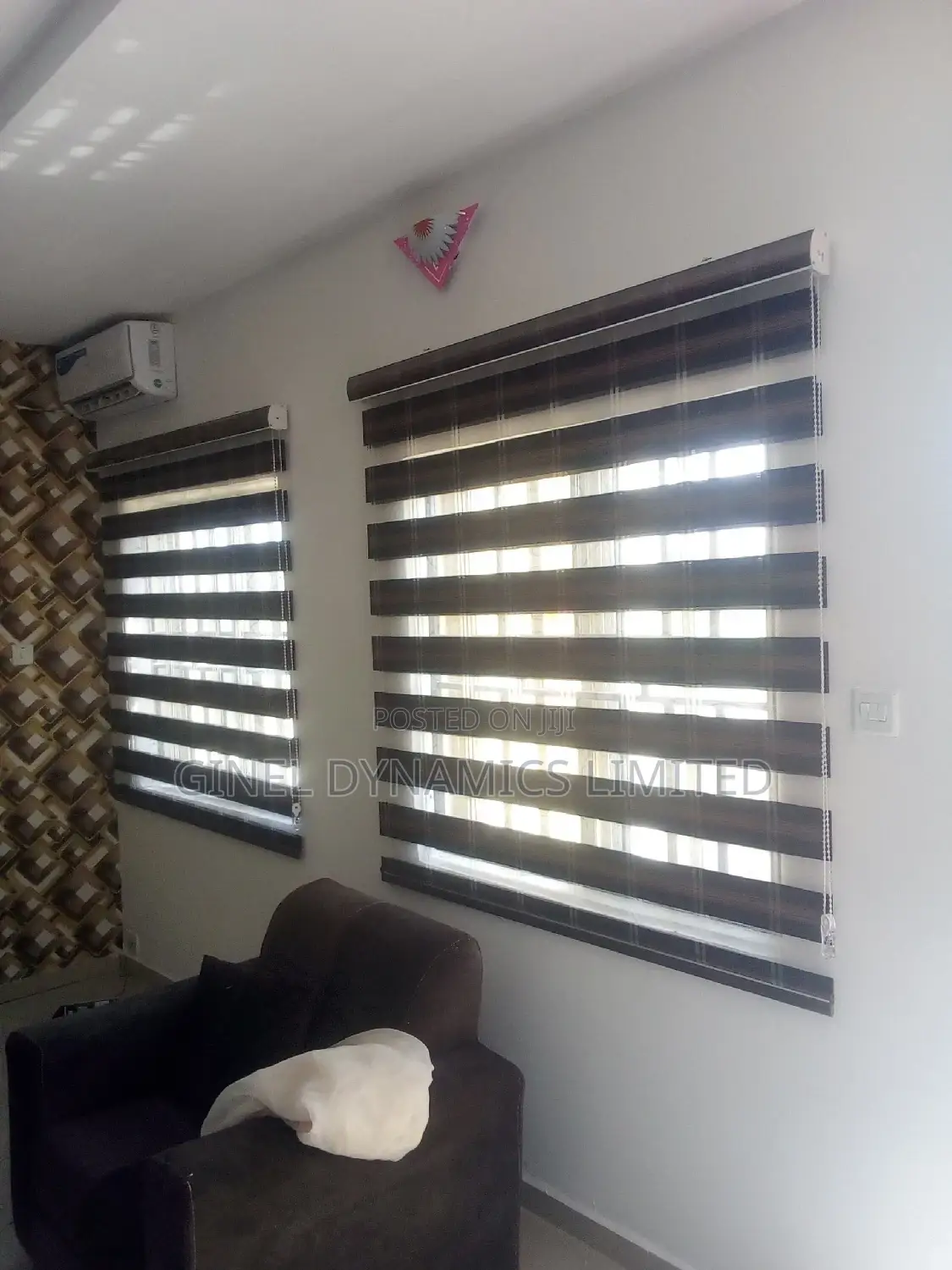 High Quality Window Blind(Free Delivery)