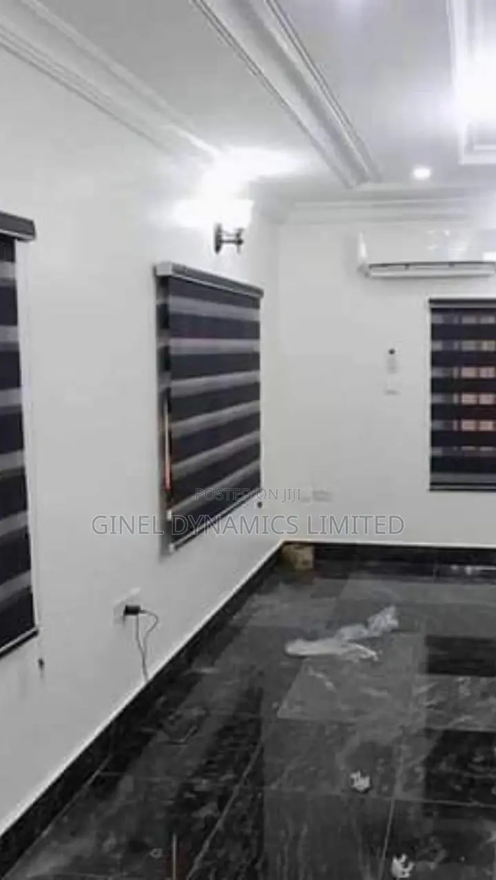 Window Blinds (Free Delivery)