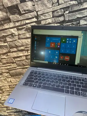 Laptop Lenovo IdeaPad 520S 8GB Intel Core I7 SSHD (Hybrid) 1T