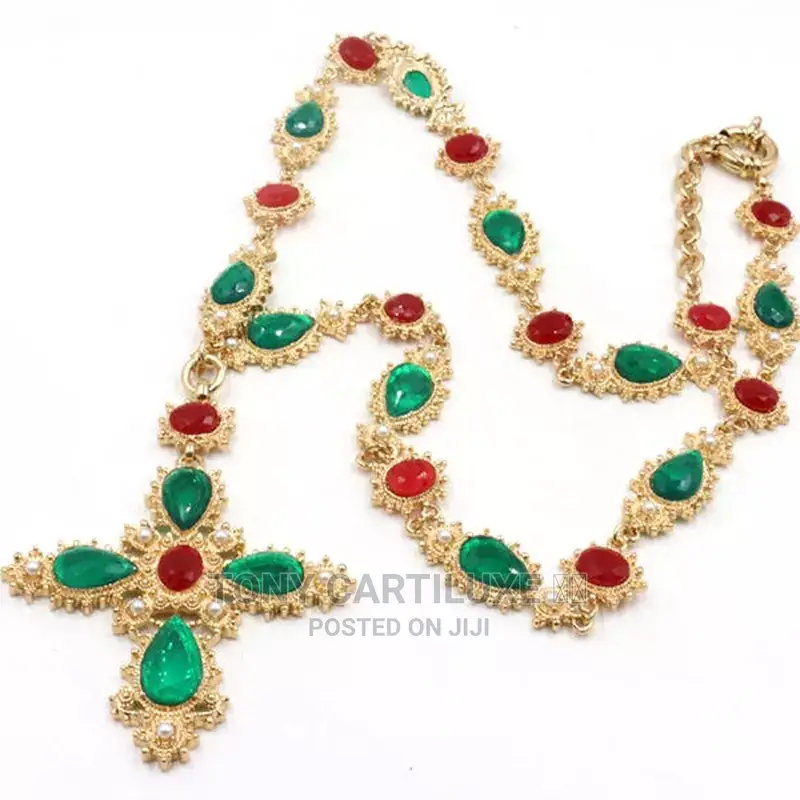 LÚXURY Choker Cross