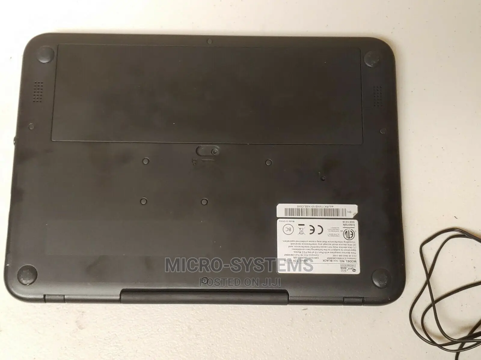 Laptop 4GB HDD+SSD 128GB