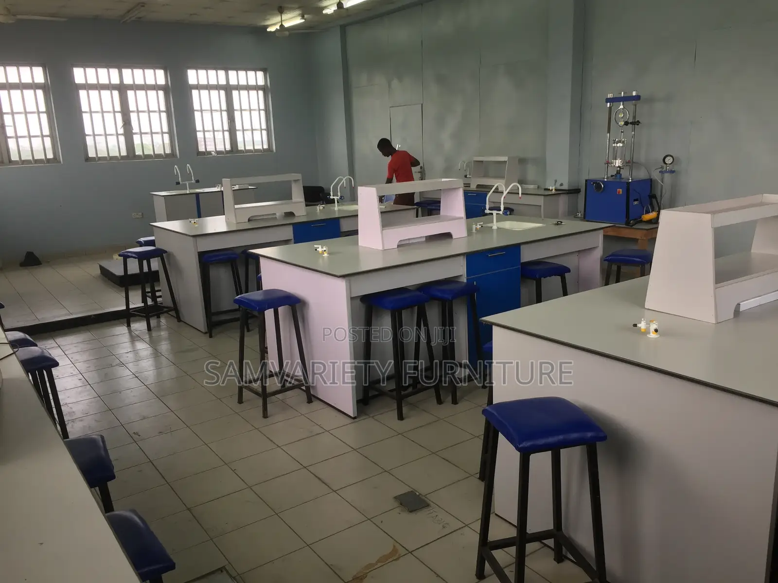 Economic Standard Laboratory