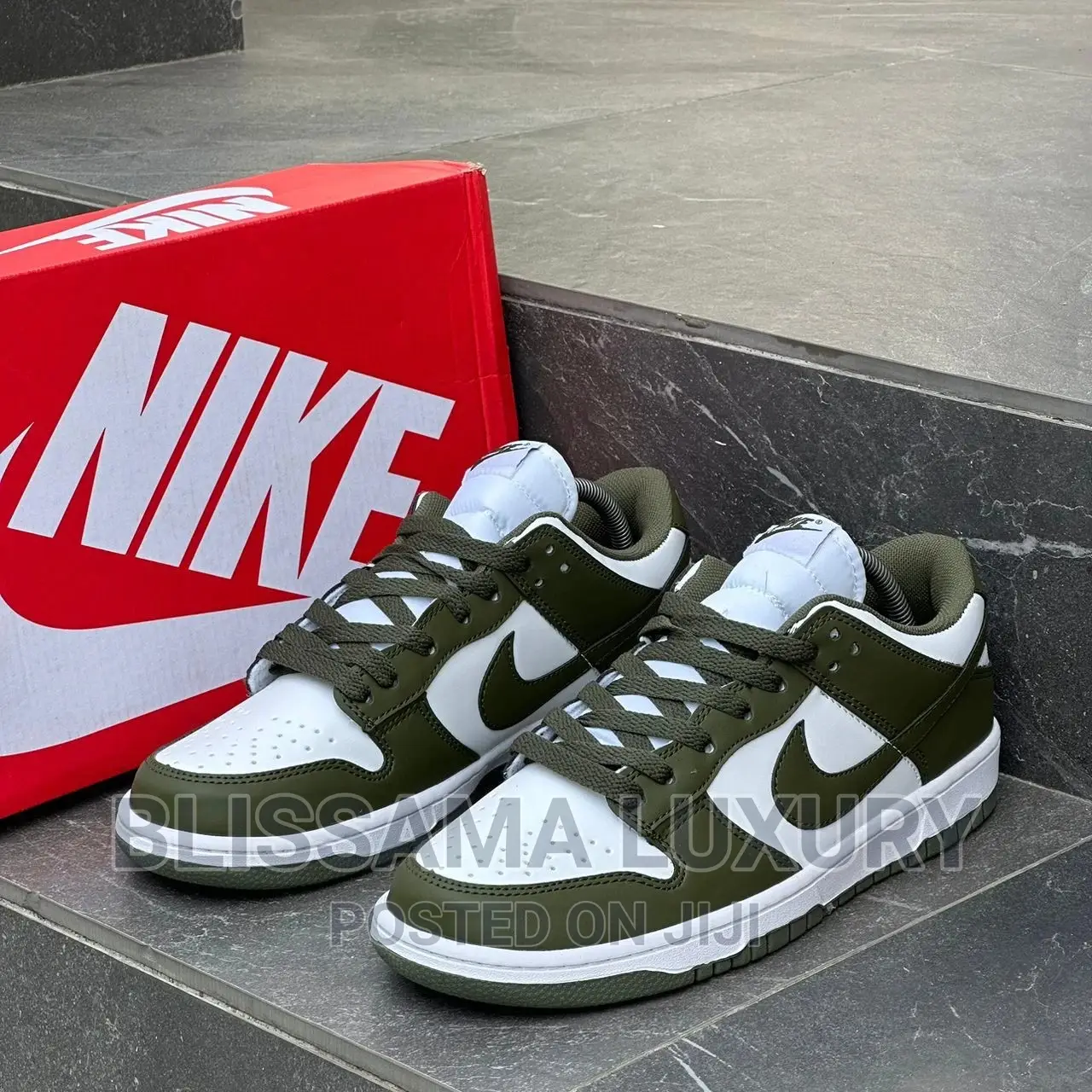 Quality Nike Sb Dunk Low "Medium Olive"