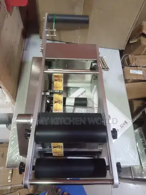 Automatic Labeling Machine