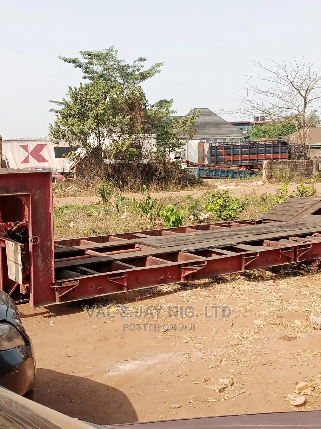100 Tons Triple Axle 40 Ft Lowbed Back Only