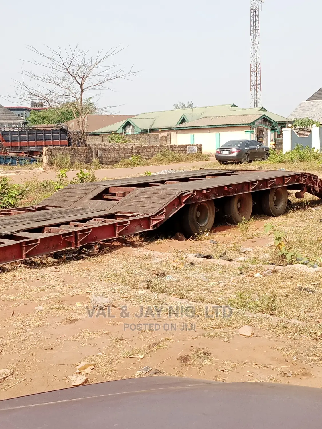 100 Tons Triple Axle 40 Ft Lowbed Back Only
