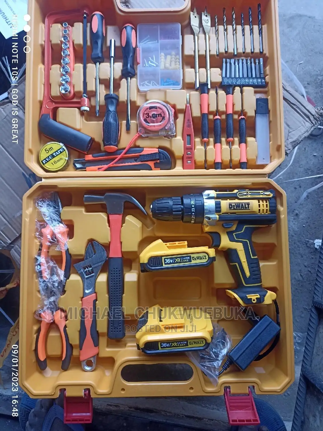36volts Dewalt Cordless Drilling Machine With Accessories