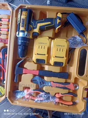 36volts Dewalt Cordless Drilling Machine With Accessories