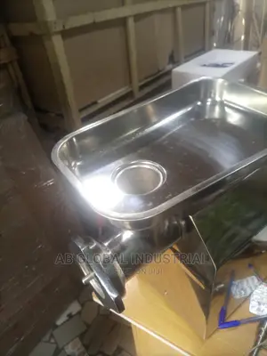 Meat Mincer Grinder Size 12