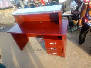 A Quality Receptionist Desk