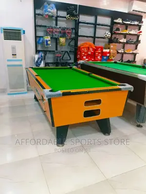 7ft Exclusive Standard Coin Snooker and 30 Coins