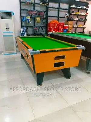 7ft Exclusive Coin Snooker Table and 30 Coins