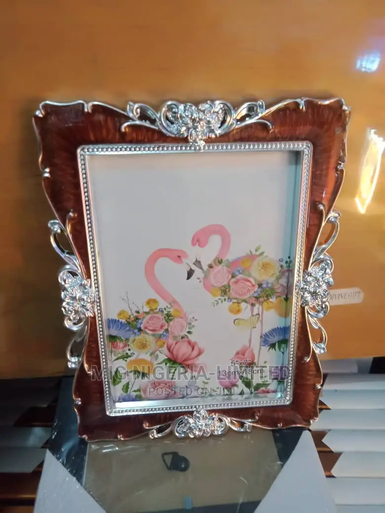 Table Top Photos Frame Gold "5x7"