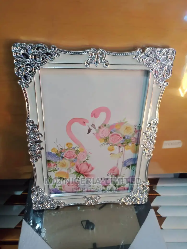 Table Top Photos Frame Gold "5x7"