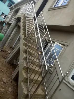 Stainless Hand Rail With Big Legs