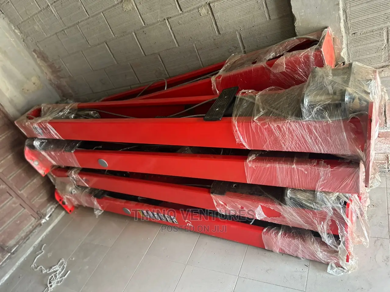 2 Post Car Lift