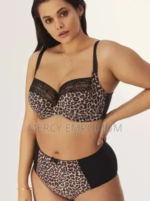 Uk Stock Bra Size 36ff, 42ff, 38ff Non Padded