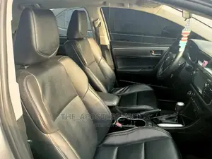 Toyota Corolla S 4dr Sedan (1.8L 4cyl CVT) 2016 Silver
