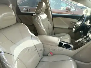 Toyota Venza Limited AWD V6 2013 White
