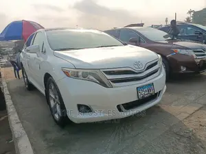 Toyota Venza Limited AWD V6 2013 White