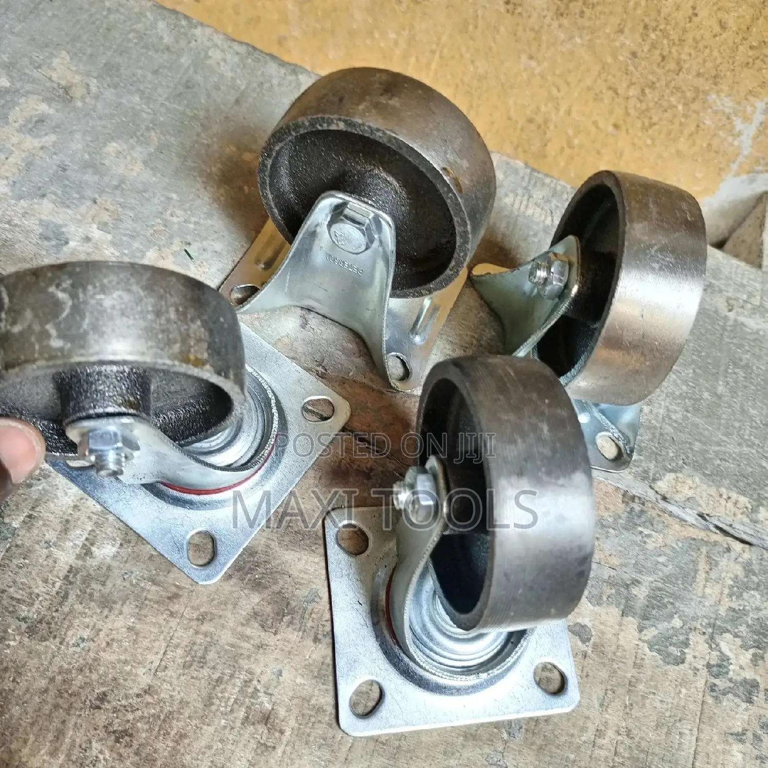 2"Iron Caster