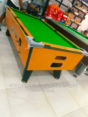 7ft Neat Classic Coin Snooker Table and 30 Coins