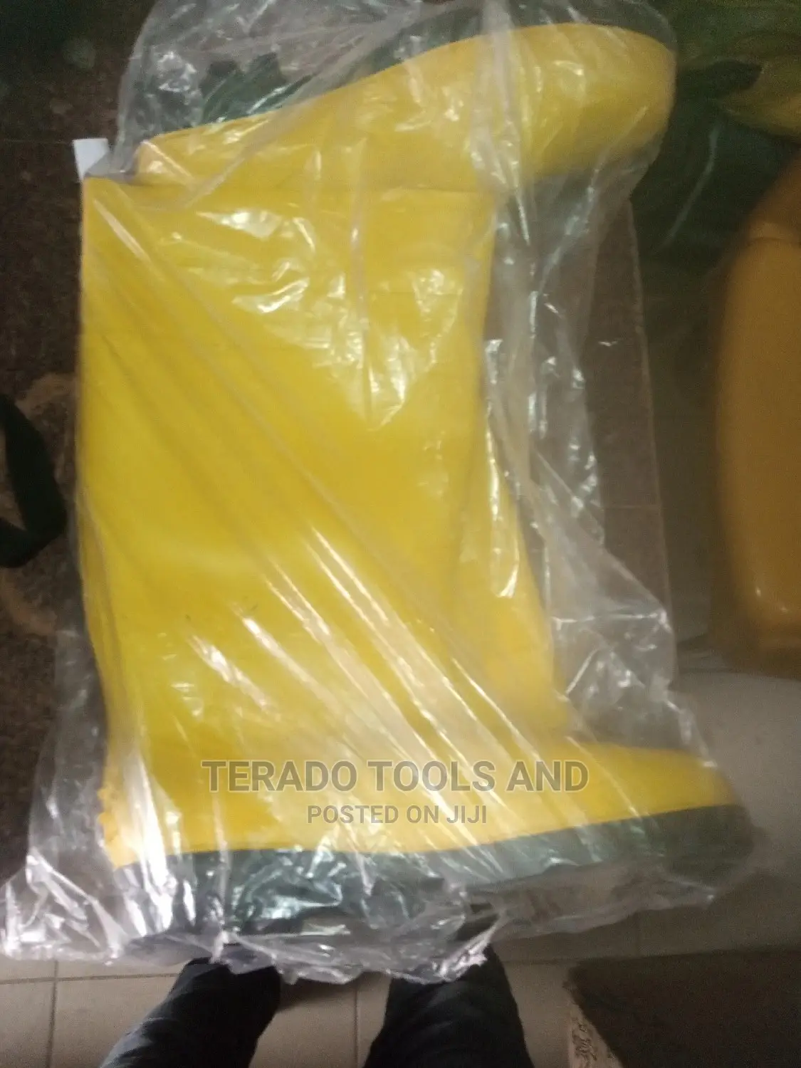 Rainboots With Safety