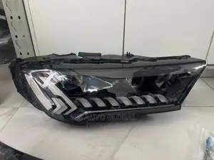 Audi Q7 2020 Headlights