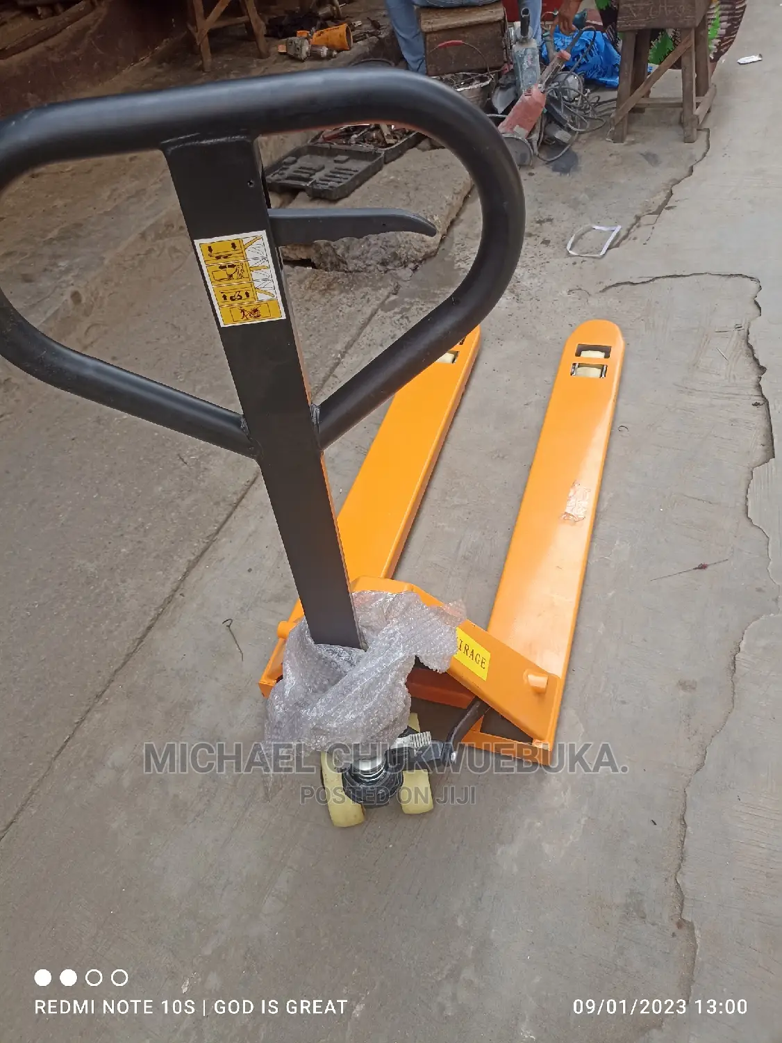 2500kg Pallet Truck