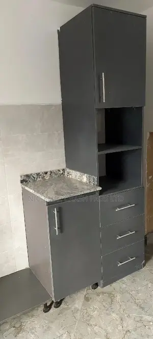 3bdrm Block of Flats in Brains And Hammers, Life Camp for rent