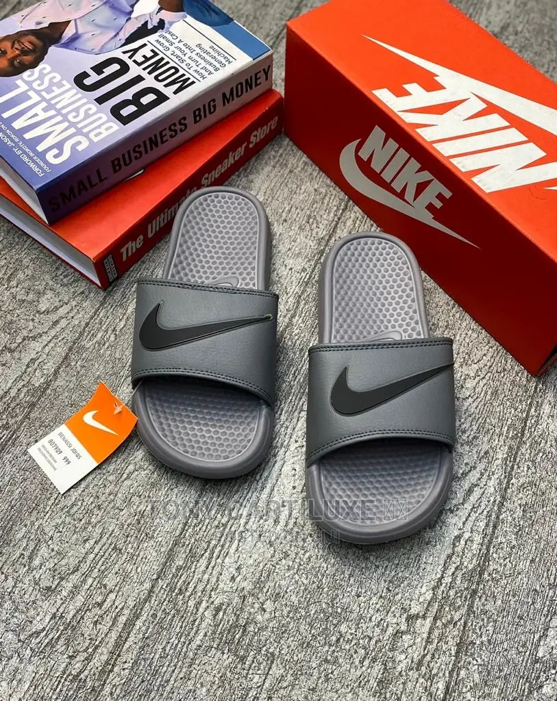 Nike High Quality Slides