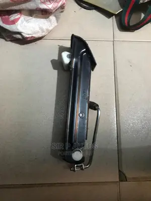 All Mercedes Benz Jack Are Available