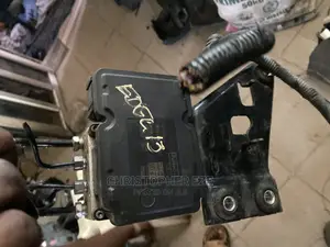 Ford Edge ABS Module 2011 2012 2013 2014