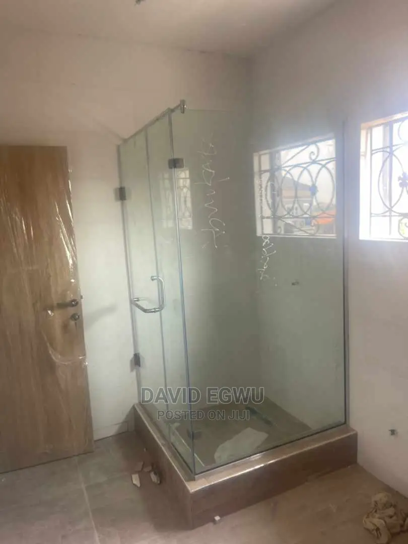Toilet Glass