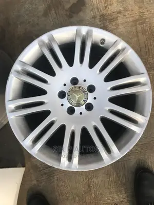 All Mercedes Benz Rim Are Available