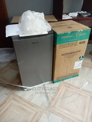 Hisense 90L Top Freezer Refrigerator Brand-New| Ref093dr
