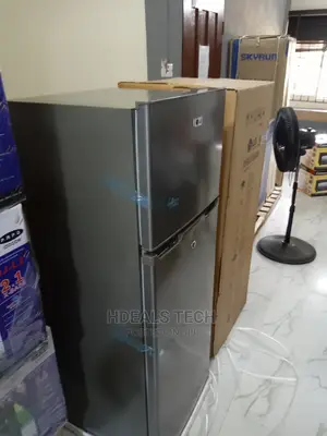 Classic LG Standing Double Door Fridge and Freezer, GC-350.