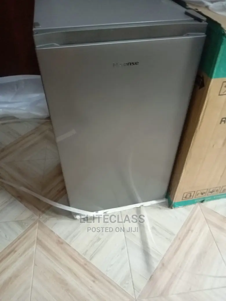 Hisense Fast Cooling Powerful Top Freezer Refrigerator-093dr