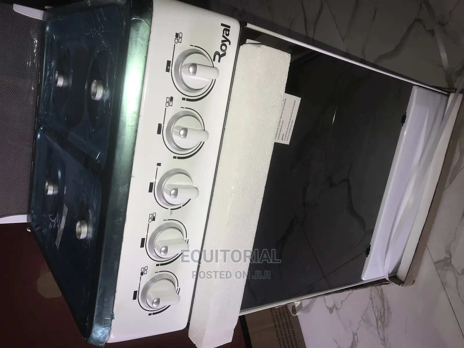 Royal Cooker Gas 4 Burner