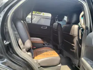 Ford Explorer 2012 Black