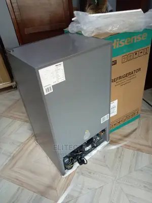 Hisense 093dr Fridge 90L